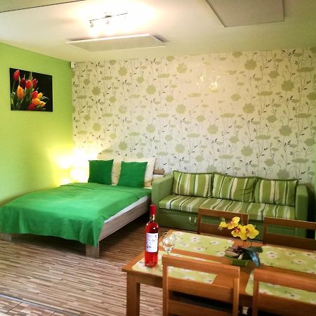 Apartman Levandula Apartment Veľký Meder Bagian luar foto